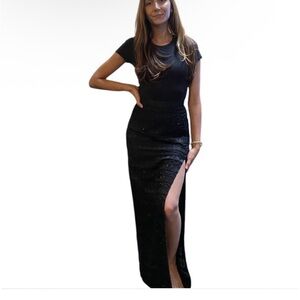 NWOT 90's Patricia Rhodes Womens
Beaded Geometric Lace Sequin Maxi Slit lined.